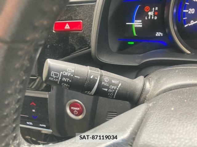 Honda FIT HYBRID 2014-04 7357767-17