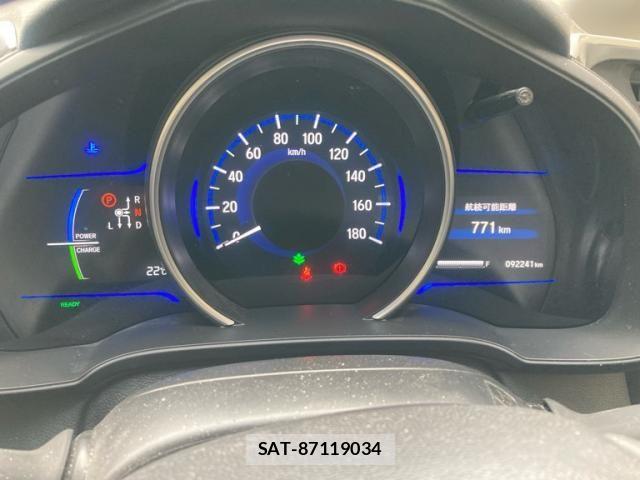 Honda FIT HYBRID 2014-04 7357767-19