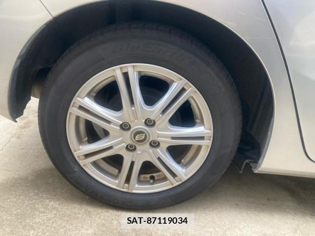 Honda FIT HYBRID 2014-04 7357767-6