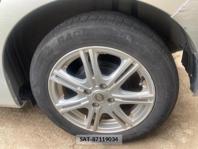 Honda FIT HYBRID 2014-04 7357767-7