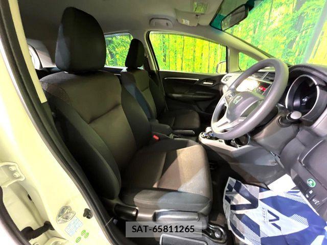 Honda FIT HYBRID 2013-12 7357759-6