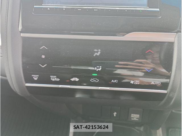 Honda FIT HYBRID 2017-10 7378957-13