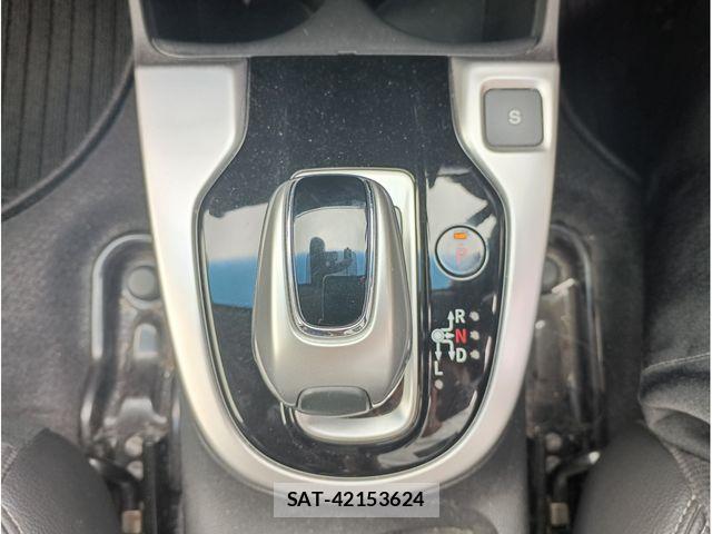 Honda FIT HYBRID 2017-10 7378957-14