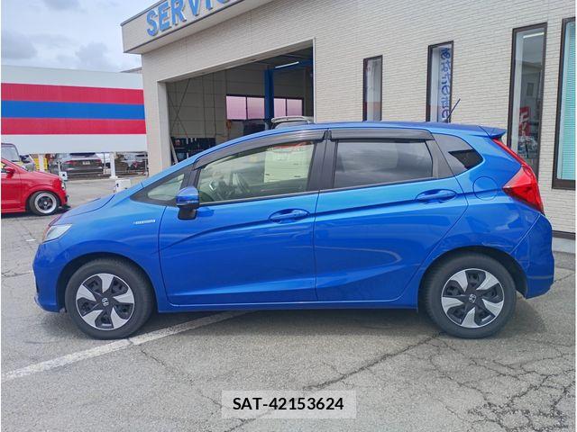 Honda FIT HYBRID 2017-10 7378957-3