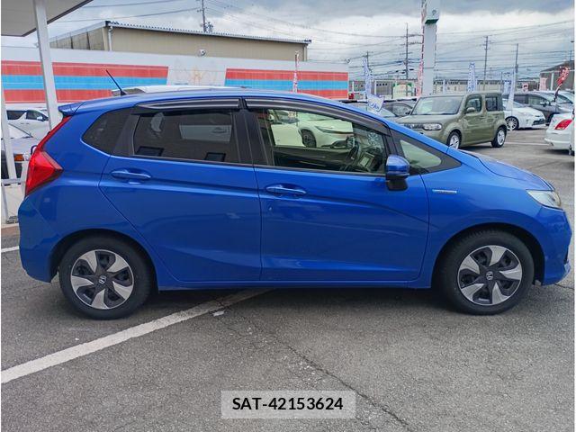 Honda FIT HYBRID 2017-10 7378957-7