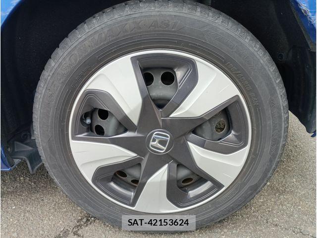 Honda FIT HYBRID 2017-10 7378957-8