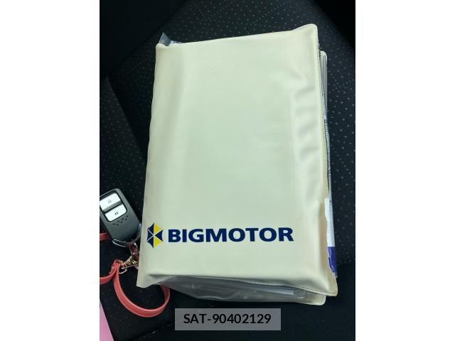 Honda FIT HYBRID 2013-12 7392167-11
