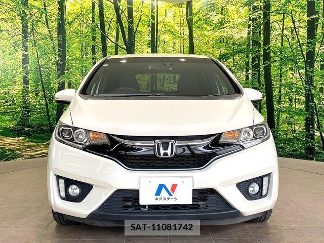 Honda FIT HYBRID 2016-08 7392156-13