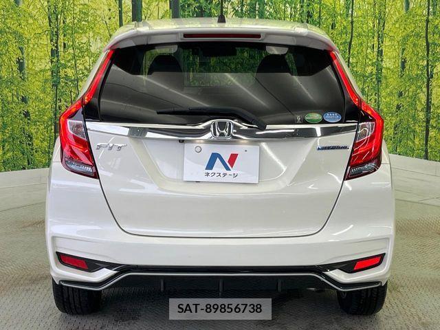 Honda FIT HYBRID 2017-06 7392149-15