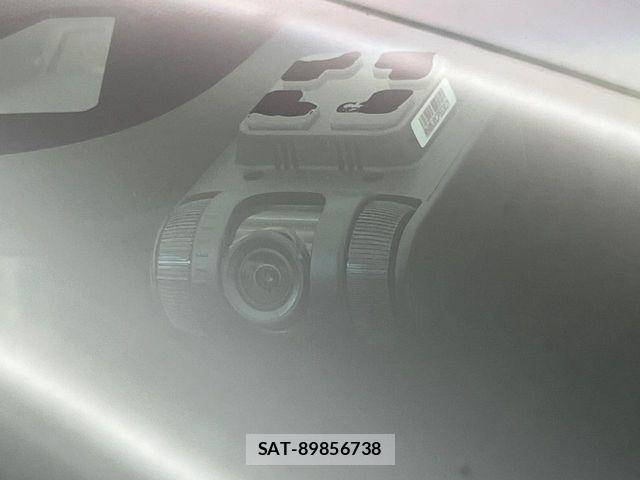 Honda FIT HYBRID 2017-06 7392149-6