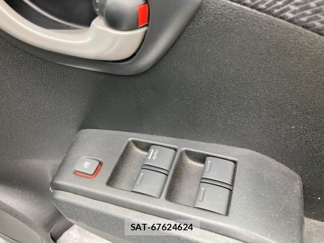 Honda FIT HYBRID 2013-05 7392162-14