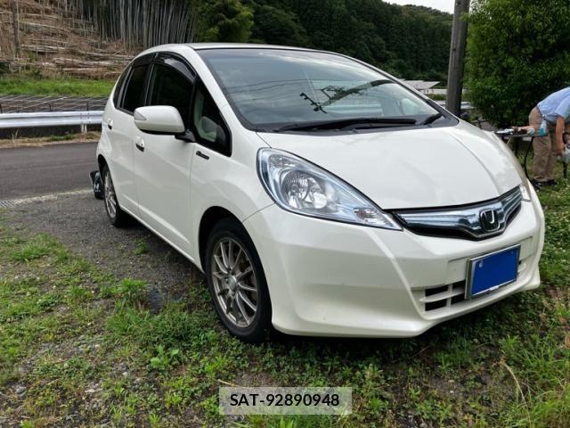 Honda FIT HYBRID 2011-12 7392166-2