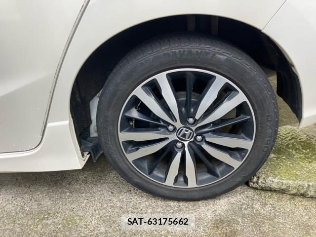 Honda FIT HYBRID 2017-10 7392153-7