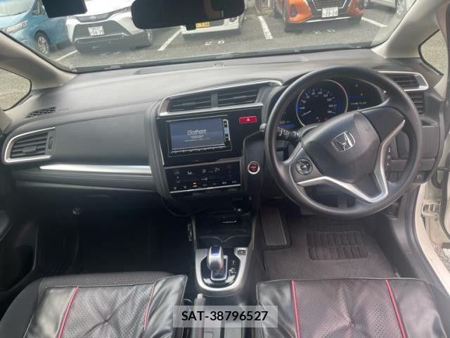 Honda FIT HYBRID 2014-01 7392161-1
