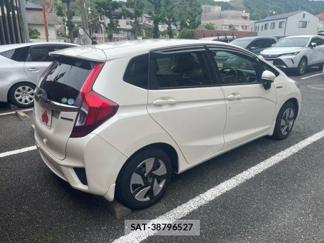 Honda FIT HYBRID 2014-01 7392161-2