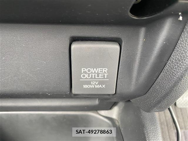 Honda FIT HYBRID 2015-11 7392159-17