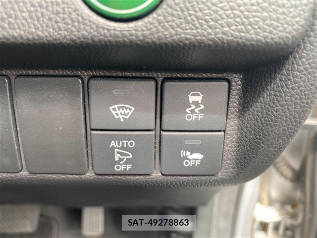 Honda FIT HYBRID 2015-11 7392159-22