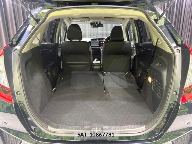 Honda FIT HYBRID 2015-12 7392157-9