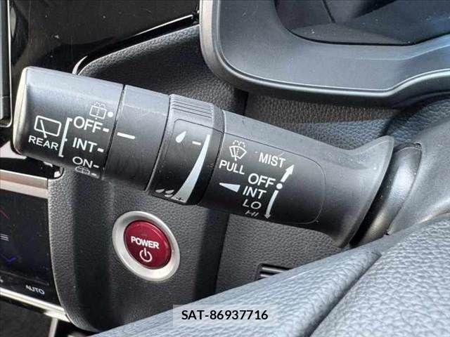 Honda FIT HYBRID 2016-04 7454312-27