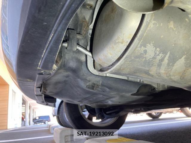 Honda FIT HYBRID 2011-10 7454331-13