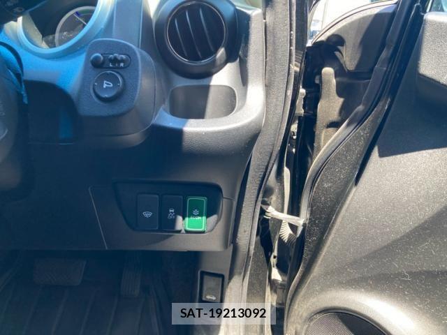 Honda FIT HYBRID 2011-10 7454331-15