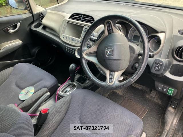 Honda FIT HYBRID 2011-09 7454326-16
