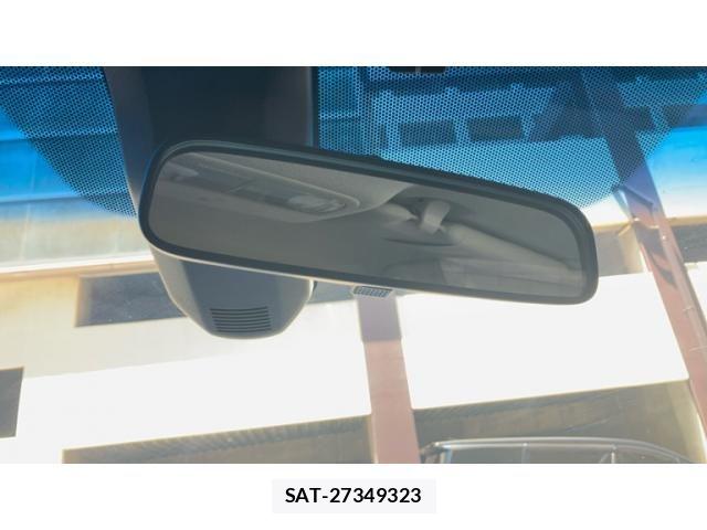 Honda FIT HYBRID 2016-12 7454320-14