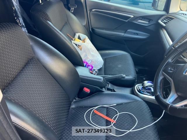 Honda FIT HYBRID 2016-12 7454320-20