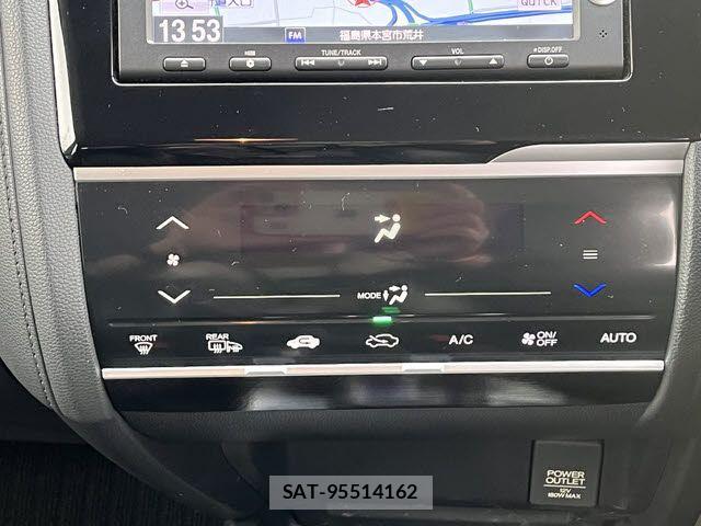 Honda FIT HYBRID 2013-10 7454310-14
