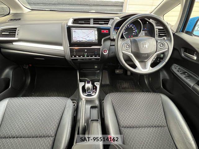 Honda FIT HYBRID 2013-10 7454310-1