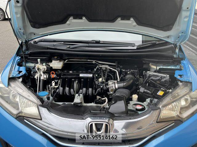 Honda FIT HYBRID 2013-10 7454310-27