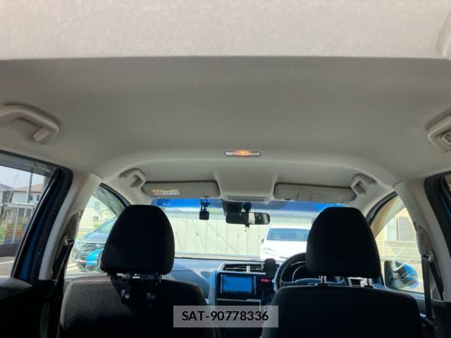 Honda FIT HYBRID 2014-05 7454325-21