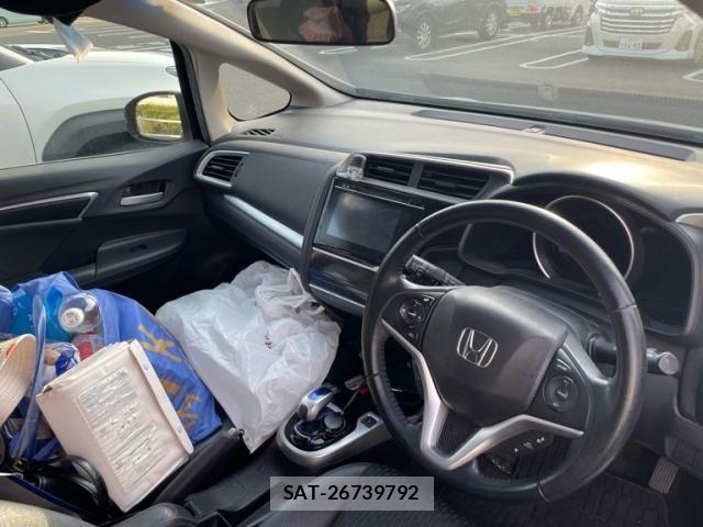 Honda FIT HYBRID 2013-11 7454323-10