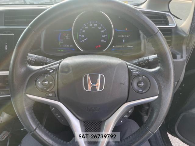Honda FIT HYBRID 2013-11 7454323-15