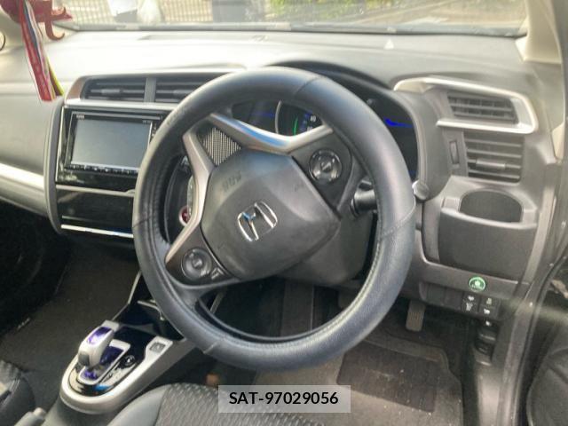 Honda FIT HYBRID 2015-10 7454319-11