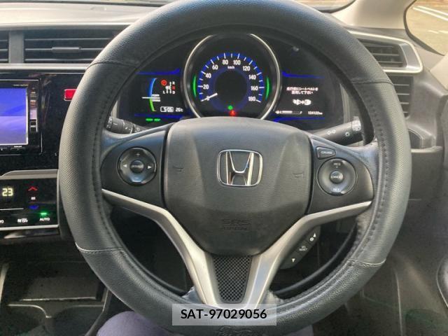 Honda FIT HYBRID 2015-10 7454319-14