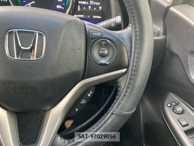 Honda FIT HYBRID 2015-10 7454319-16