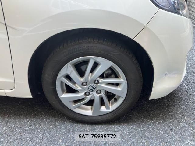 Honda FIT HYBRID 2014-05 7454318-11