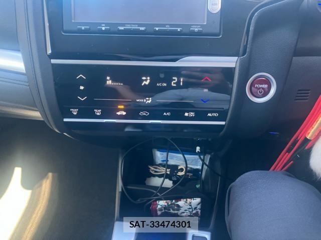 Honda FIT HYBRID 2014-10 7454328-19