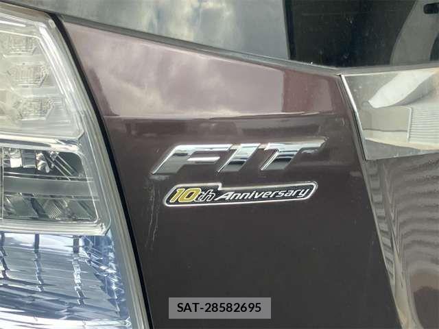 Honda FIT HYBRID 2011-12 7454322-10