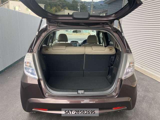 Honda FIT HYBRID 2011-12 7454322-12