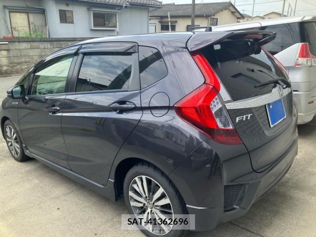 Honda FIT HYBRID 2015-07 7454321-1