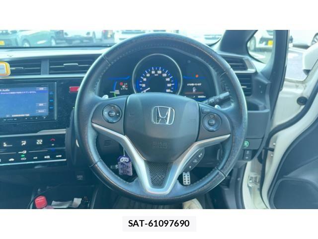 Honda FIT HYBRID 2014-03 7454317-14