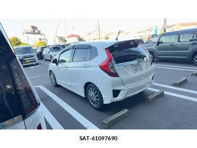 Honda FIT HYBRID 2014-03 7454317-1