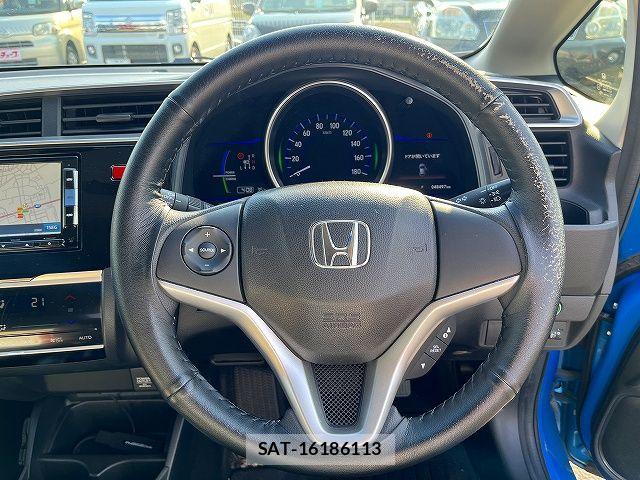 Honda FIT HYBRID 2013-11 7500584-13
