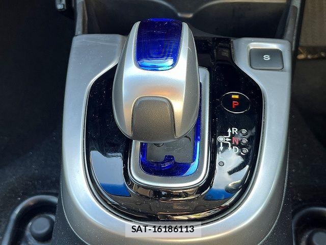 Honda FIT HYBRID 2013-11 7500584-19