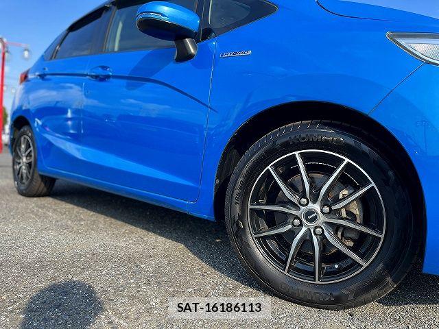 Honda FIT HYBRID 2013-11 7500584-26