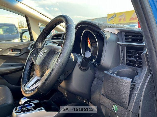 Honda FIT HYBRID 2013-11 7500584-3