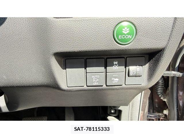 Honda FIT HYBRID 2017-04 7500585-13