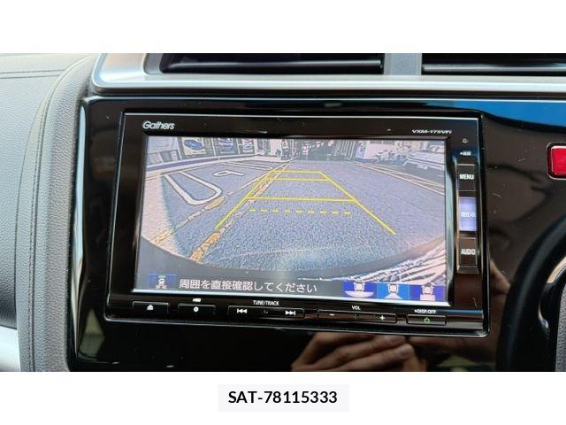 Honda FIT HYBRID 2017-04 7500585-16